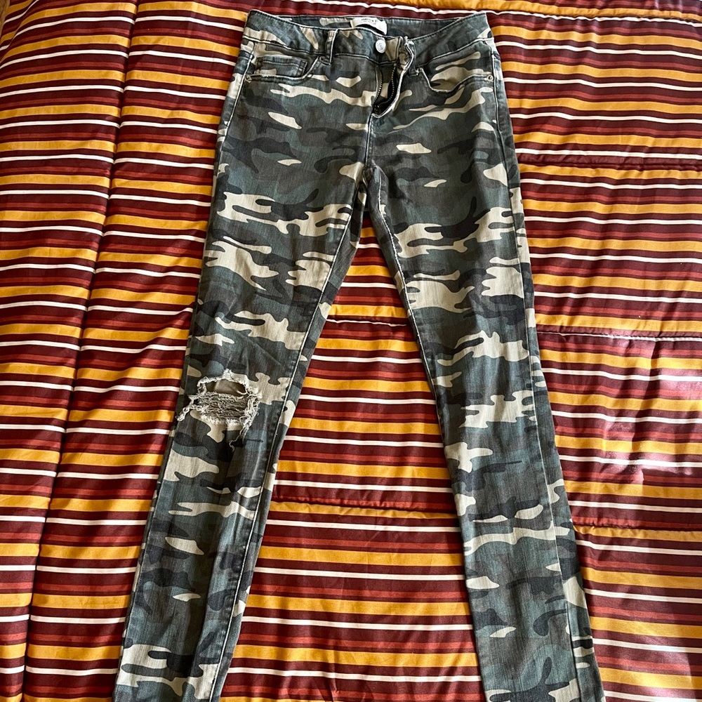 Army Print Jeans